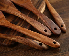 Trä köksredskap set i hållbart akaciaträ – miljövänligt & stilrent för matlagning