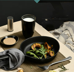 Gjutjärn Stekpanna – Svart Ø19 cm med Handtag | Hög Värmehållning för Alla Hällar & Ugn