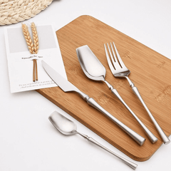 Bestickset i guld/silver – 4/24 delar i rostfritt stål – Lyxig design – Perfekt som present – Kniv, gaffel, sked & tesked