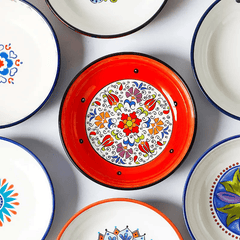 Färgglada Handmålade Keramikskålar – Set med Orientaliska Mönster för Servering