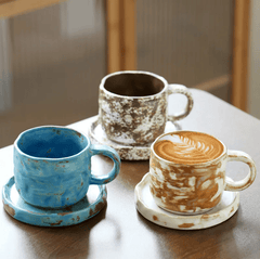 Kaffekopp med fat i keramik – Handgjord retro stengodskopp 270 ml