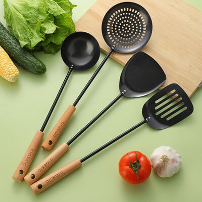 Set med 4 trä köksredskap – slitstarka & hållbara Stekspade, soppslev & hålslev Perfekt redskapsset för matlagning