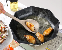 Silikon Kökredskapset med Trähandtag – 7 Delar med Värmetåliga Redskap & Ställ