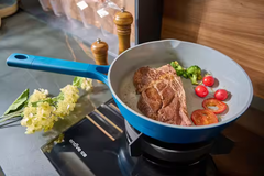 Keramiska Non Stick Grytset – 3 Delar Blå | Induktionsvänliga Grytor & Stekpannor med Lock"