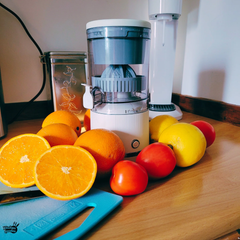 Elektrisk Citruspress – Automatisk & Handfri Apelsinpress med USB